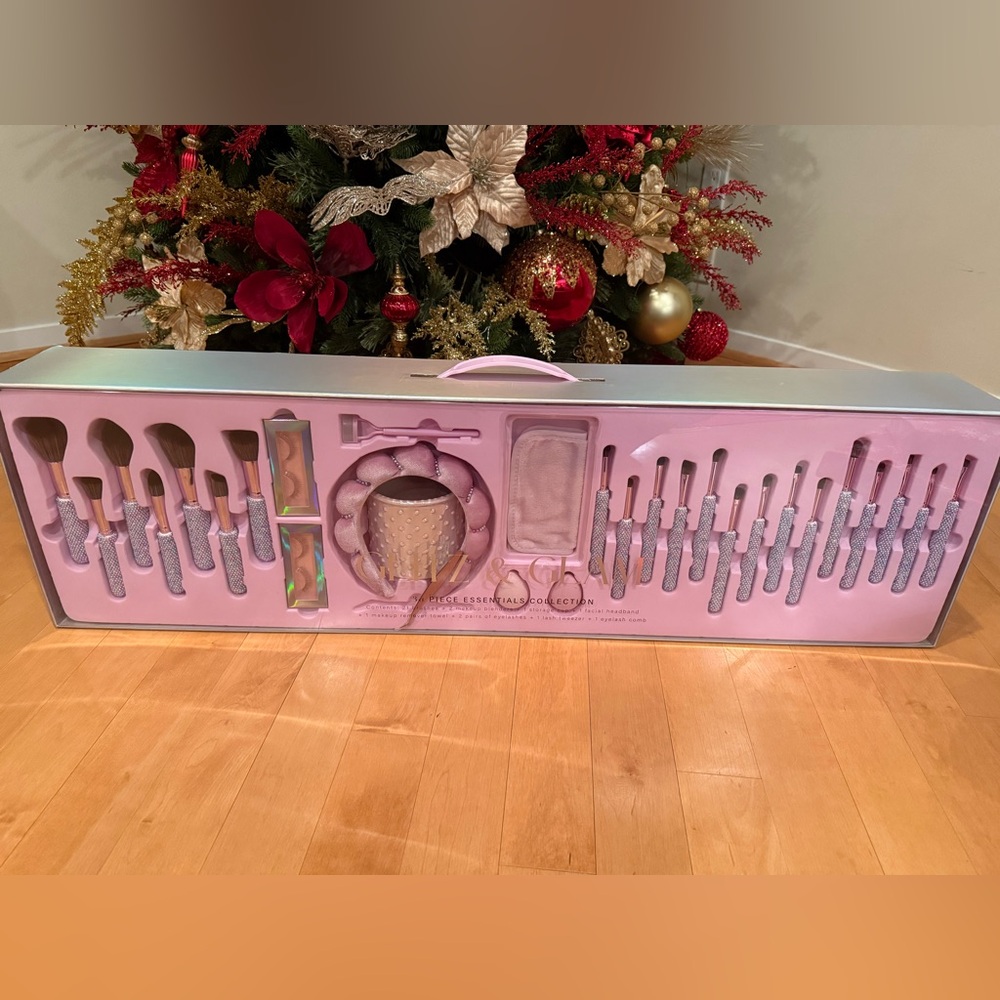 Glitz & glam TJ maxx tiktok viral brush set